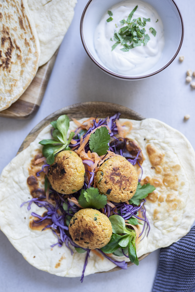 Vegane Falafel – sommerlich frisch und leicht - Heimatgemüse Vegane Falafel – sommerlich frisch und leicht - Heimatgemüse